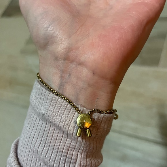 Michael Kors Diamond Bracelet - Picture 2 of 3